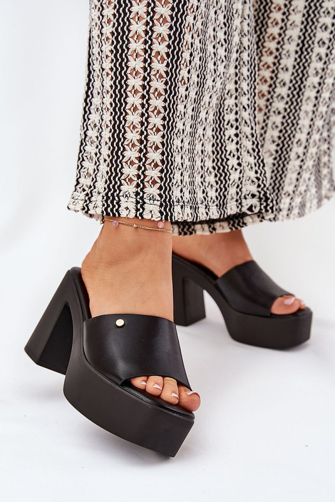 Flip-flops model 209945 Step in style