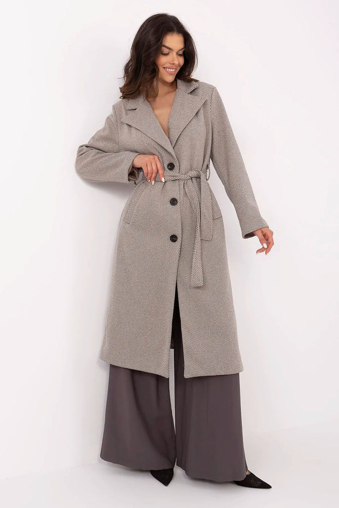Coat model 211304 Italy Moda