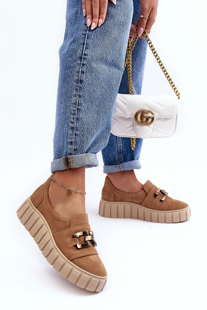 Low Shoes Step in style