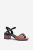 Heel sandals Step in style