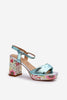 Heel sandals Step in style