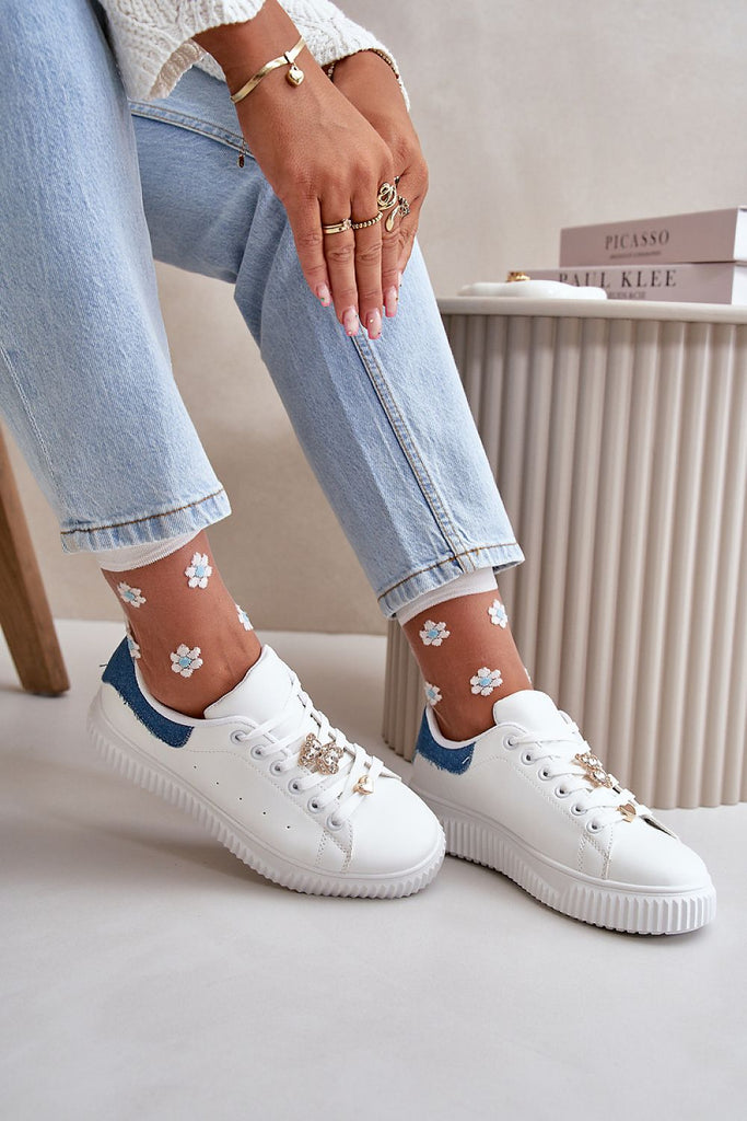 Sneakers Step in style