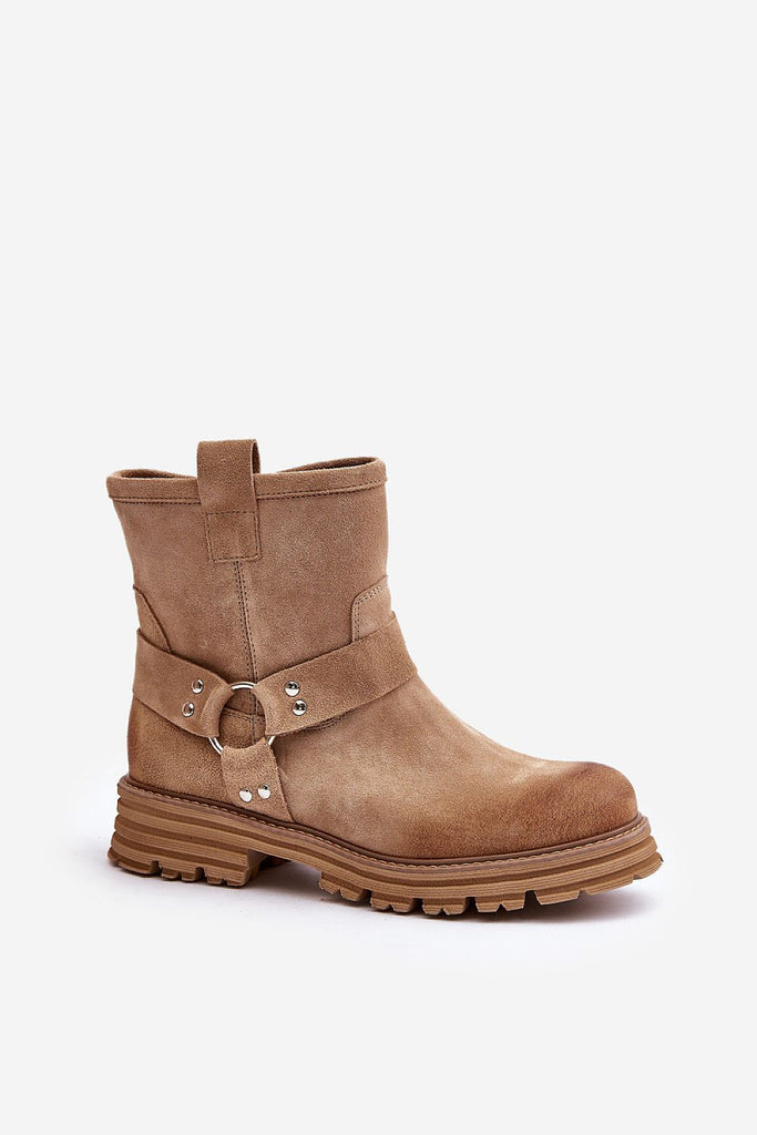 Boots Step in style