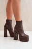 Heel boots Step in style