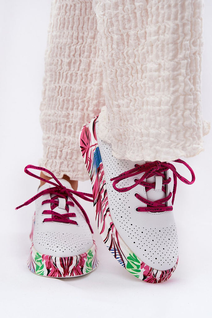  Sport Shoes model 212138 Step in style 