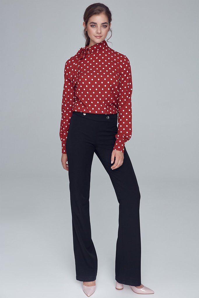  Women trousers model 216901 Nife 