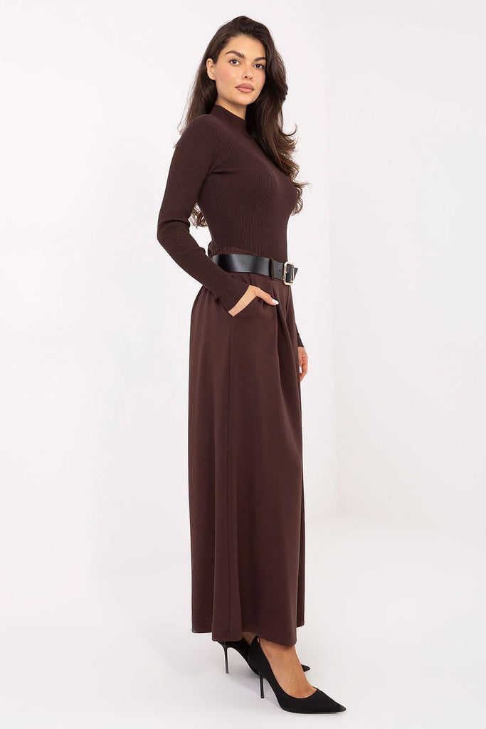  Women trousers model 220027 Italy Moda 