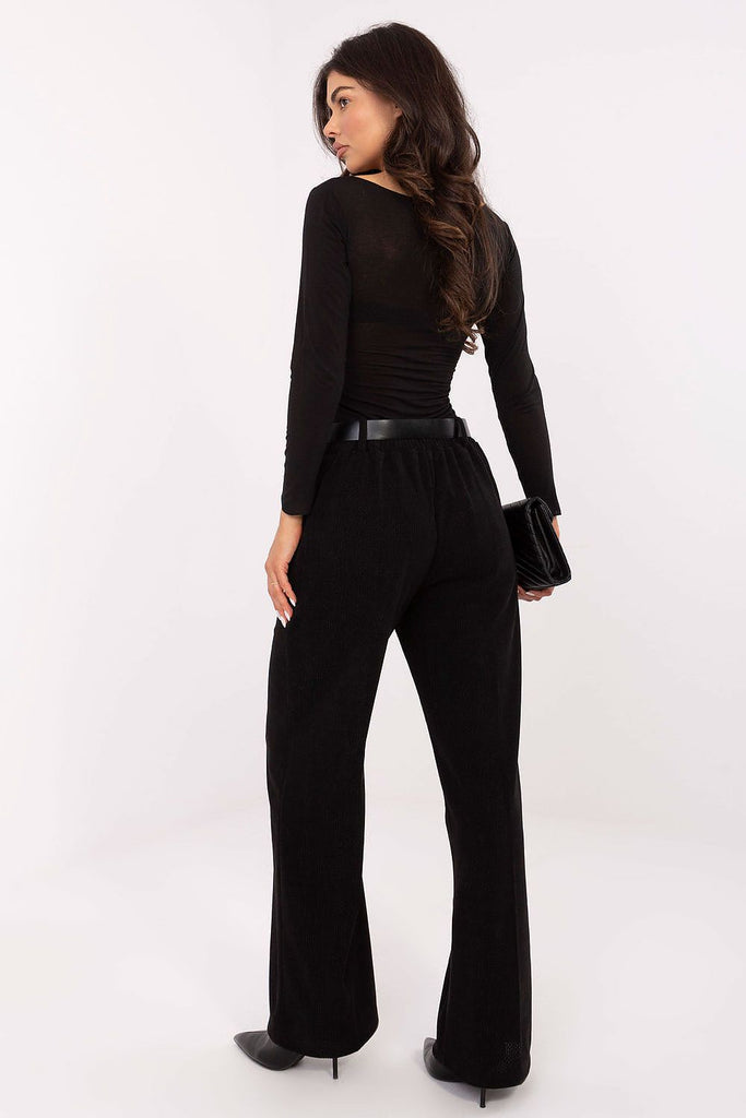 Women trousers model 220753 Italy Moda 