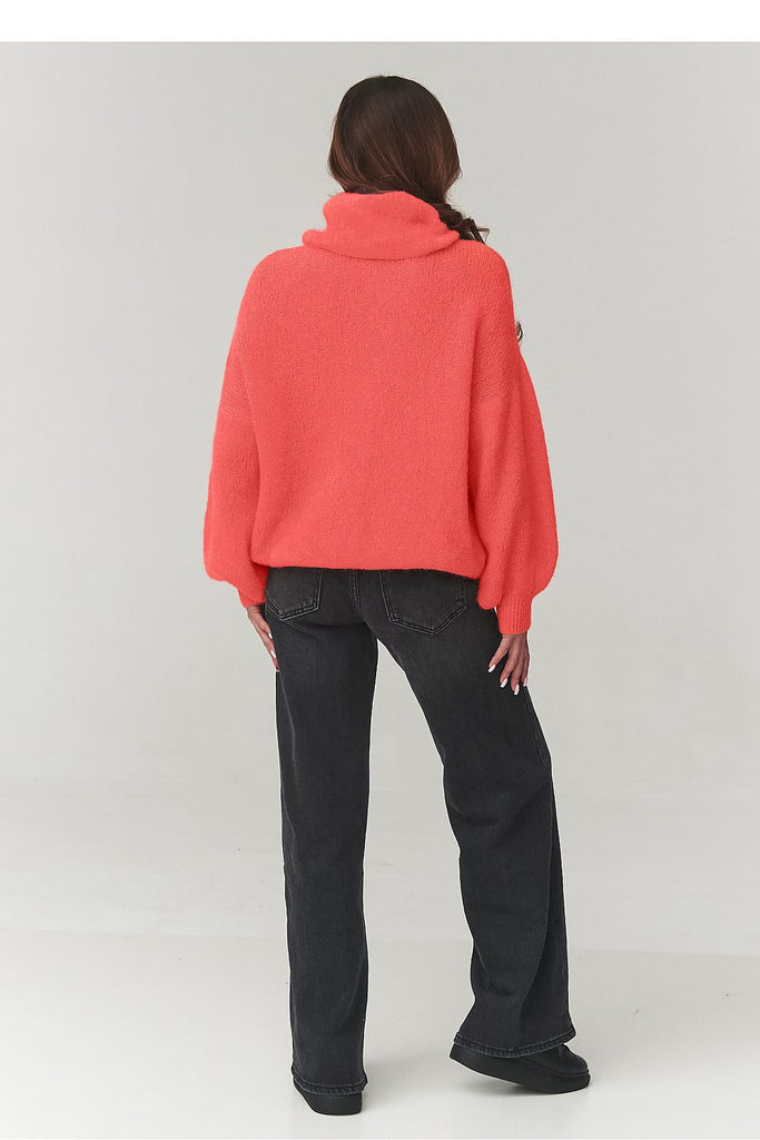  Turtleneck model 220792 Makadamia 