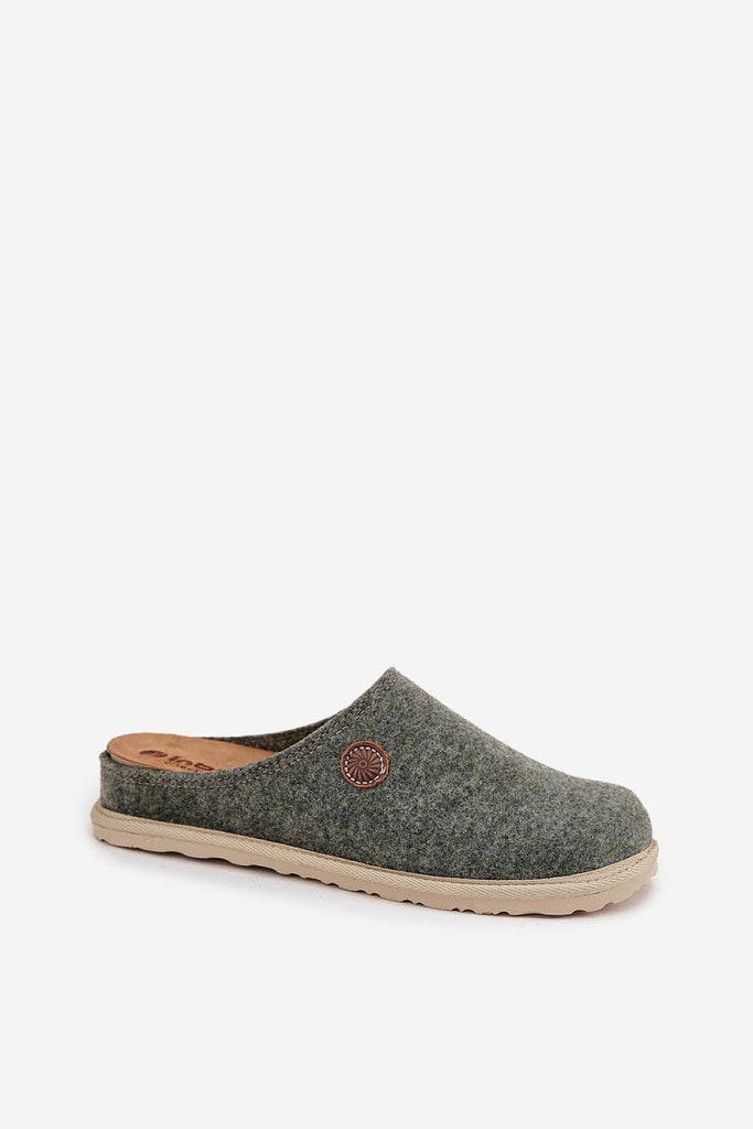  Slippers model 222292 Step in style 