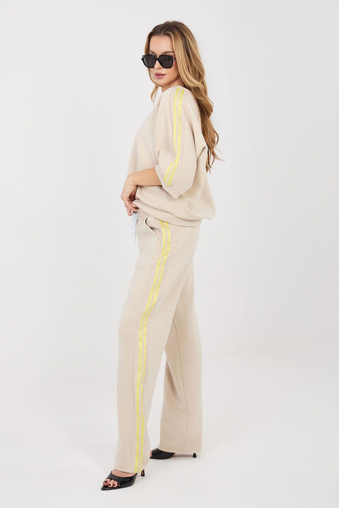  Set model 225550 Rue Paris 