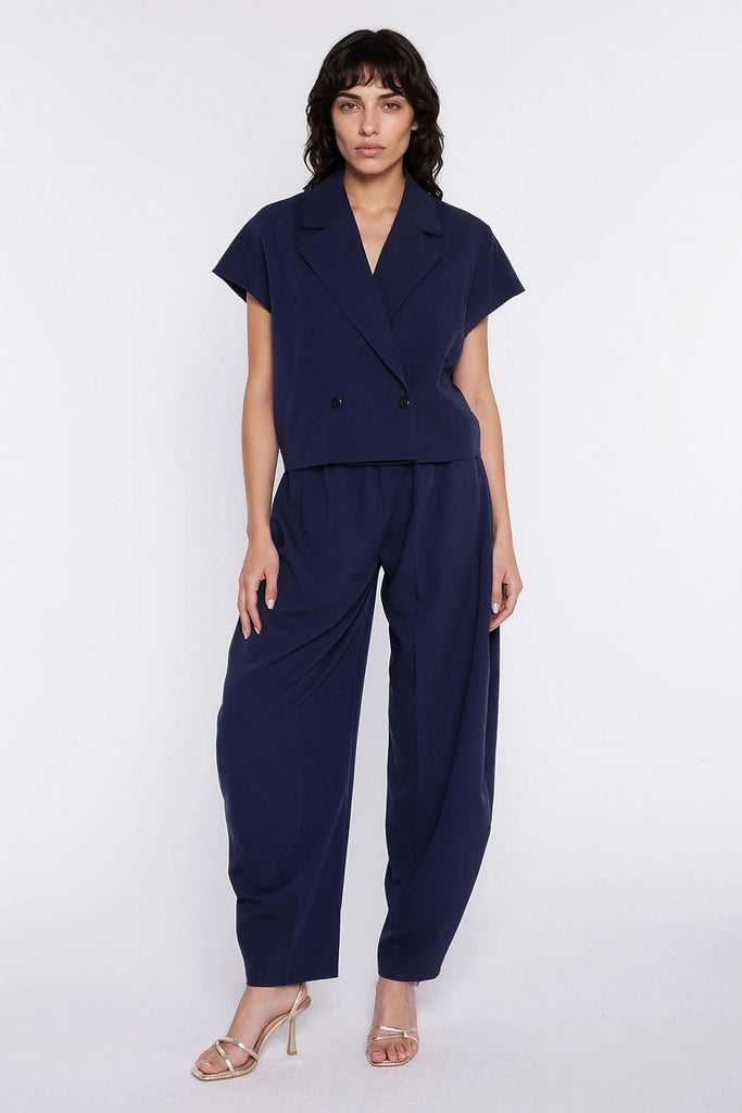 Women trousers model 226422 Nife 