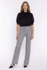  Women trousers model 231674 Nife 